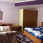 Daniela 3*