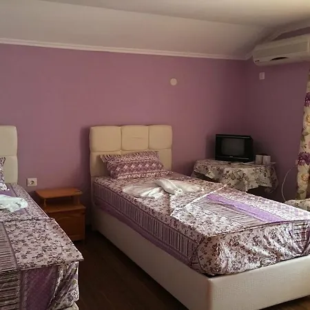 Daniela Vendégház 3*